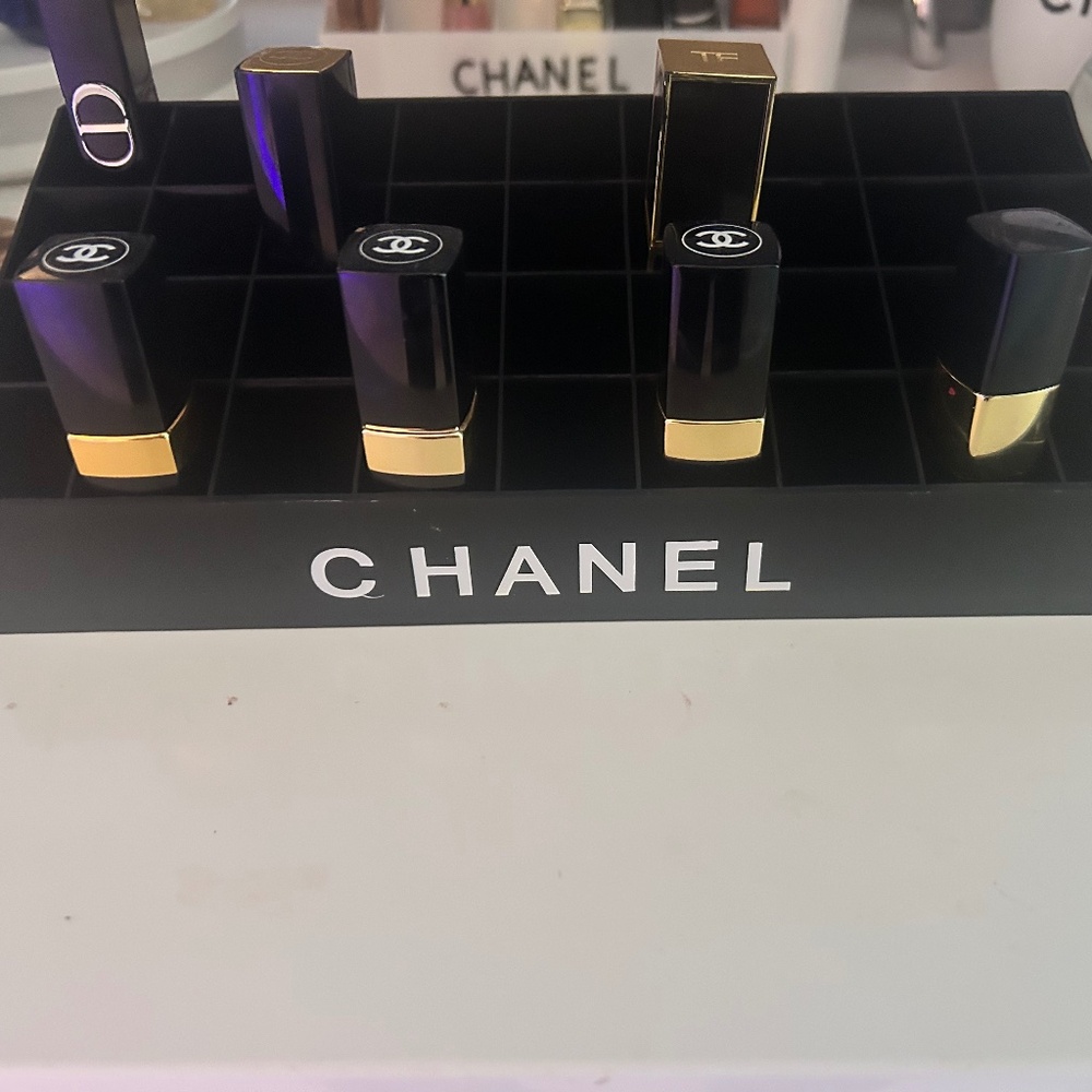 lipstick holder Black acrylic white letters